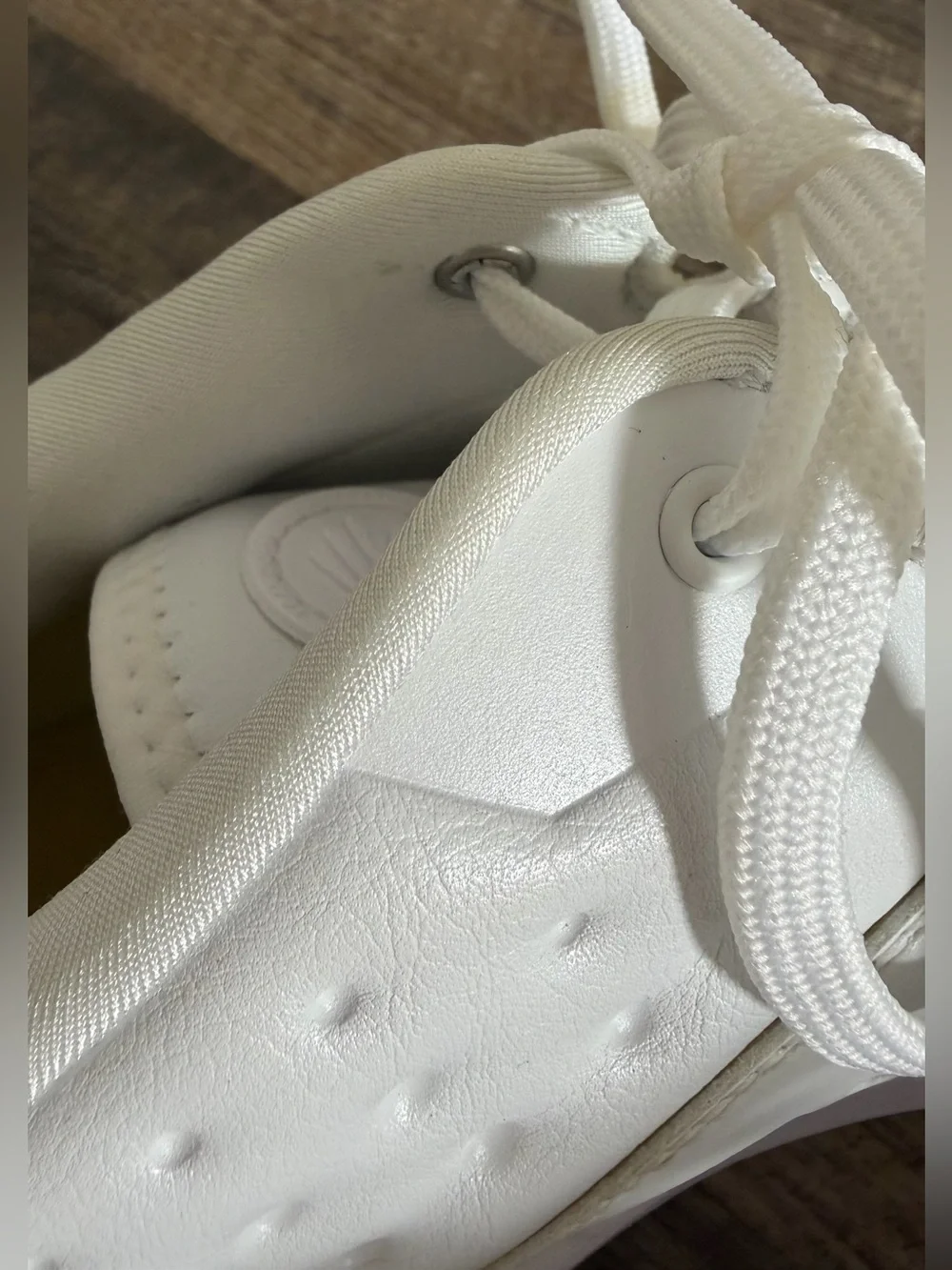 Under Armour men’s size 11 Curry 1 Golf shoe spikeless in white